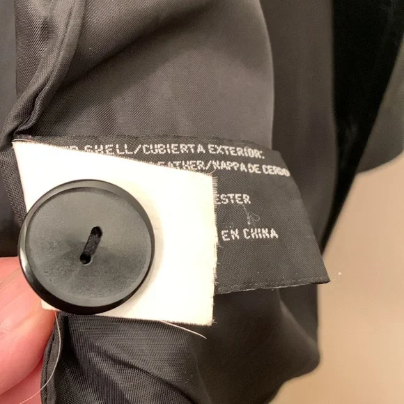 Worthington black women’s genuine leather jacket. - Picture 8 of 14